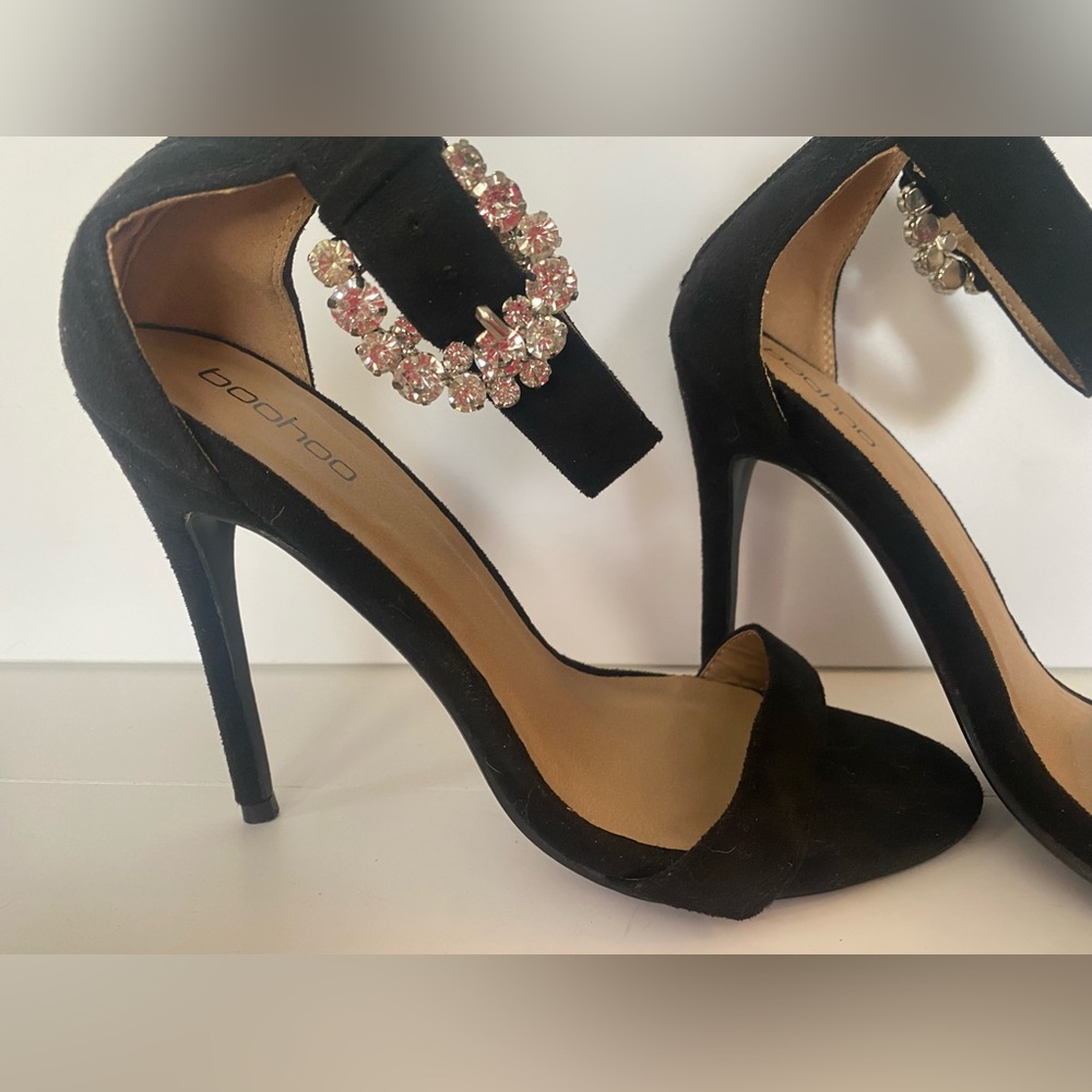 BooHoo Heels - Picture 6 of 11